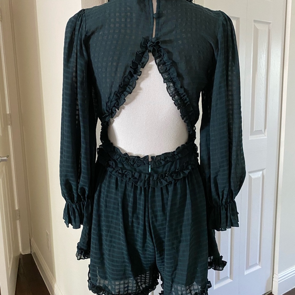 Romper - Picture 2 of 2